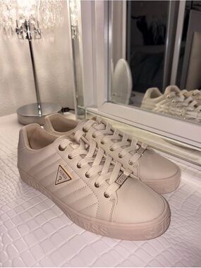 GUESS Beige Quilted Panel Low-Top Sneakers with Gold Accents